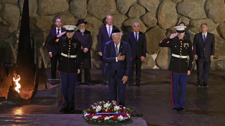 נשיא ארה"ב ג'ו ביידן מבקר ביד ושם