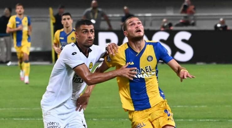 ג'ורג'ה יובאנוביץ' ורז שלמה