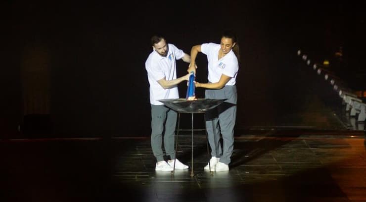 לינוי אשרם וארטיום דולגופיאט