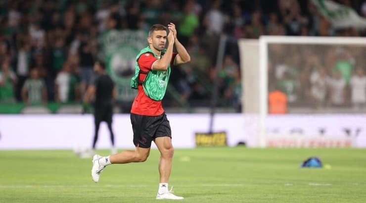 מיגל ויטור בחימום