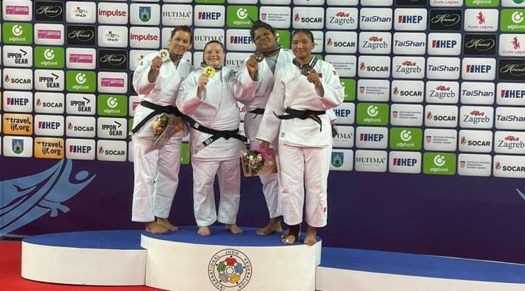 רז הרשקו על הפודיום