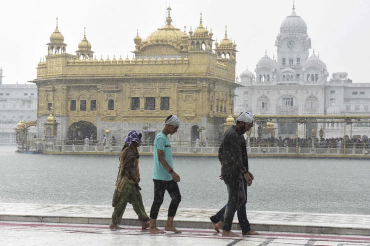הודו מקדש הזהב ב ארמיטסר קדוש ל סיקים פיגוע טיסה קנדה