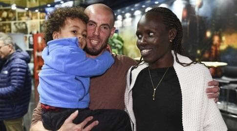 לונה צמטאי ודן סלפטר (נעם מורנו) לונה צמטאי ודן סלפטר