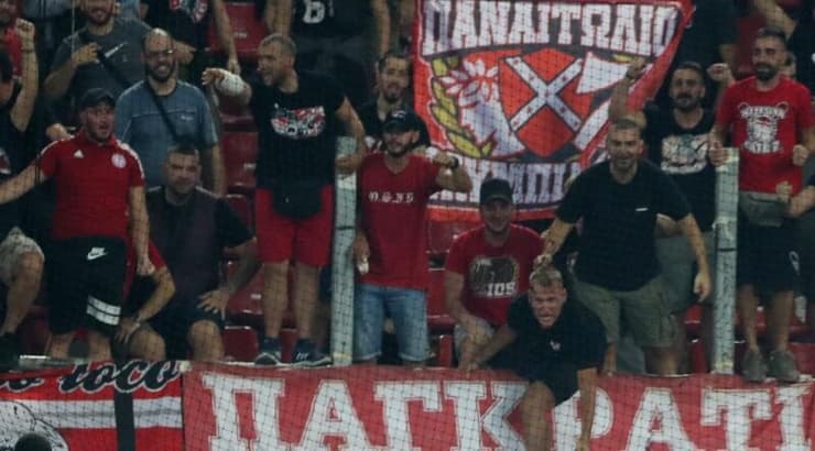 אל ערבי הפך ליקיר אוהדי אולימפיאקוס