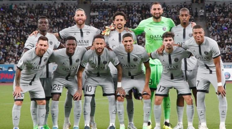 שחקני פאריס סן ז'רמן (הטוויטר הרשמי של פ.ס.ז') שחקני פאריס סן ז'רמן