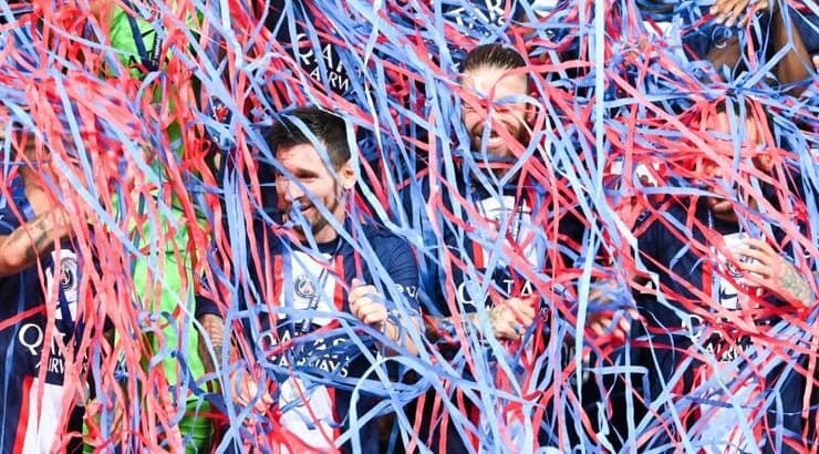 והיה גם את הרגע המשעשע הזה. לאו מסי וסרחיו ראמוס סבוכים בתוך הסרטים