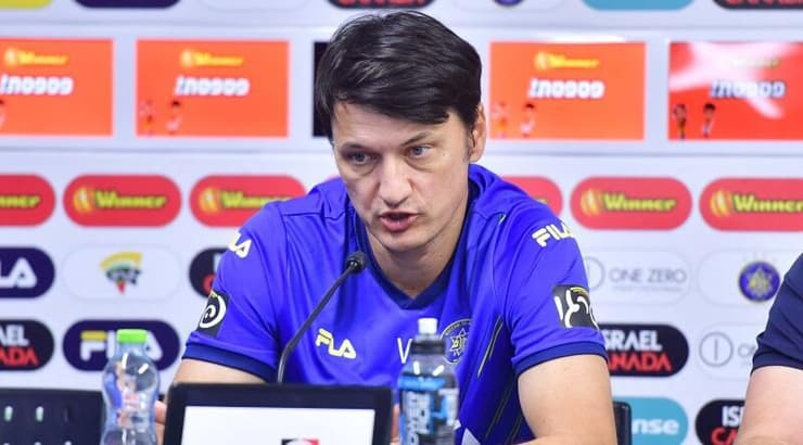 ולאדן איביץ' (חגי מיכאלי) ולאדן איביץ'