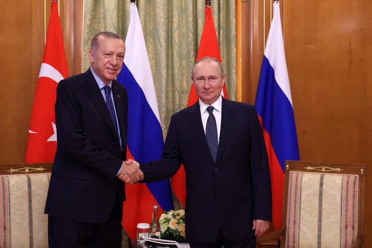 ולדימיר פוטין ו רג'פ טאיפ ארדואן פגישה ב סוצ'י רוסיה