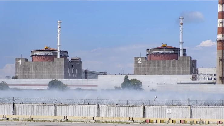 מראה כללי של תחנת כוח גרעינית ב זפוריז'יה בתמונות שסיפק משרד ההגנה ב רוסיה מלחמה אוקראינה 