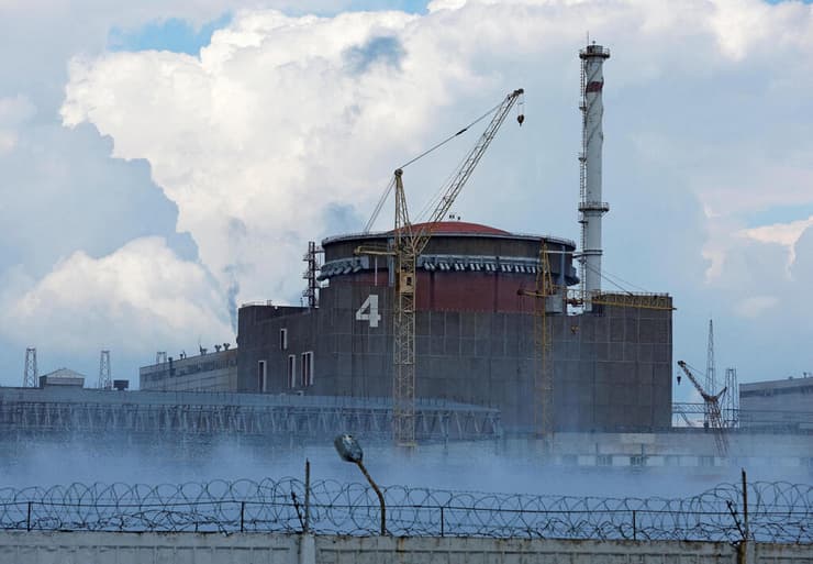 תחנת כוח גרעינית ב זפוריז'יה תמונת ארכיון מלחמה אוקראינה רוסיה 