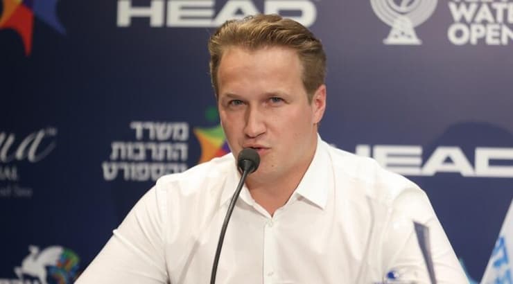 ויקטור צ'רנוב (רדאד ג'בארה) ויקטור צ'רנוב