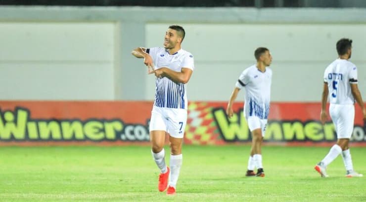 גיא סיביליה חוגג