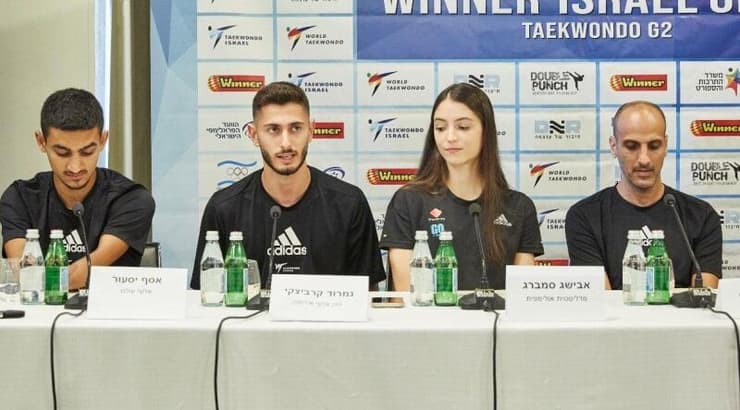 יחיעם שרעבי, אבישג סמברג, נמרוד קרביצקי ואסף יסעור (באדיבות מלי ארואסטי) יחיעם שרעבי, אבישג סמברג, נמרוד קרביצקי ואסף יסעור