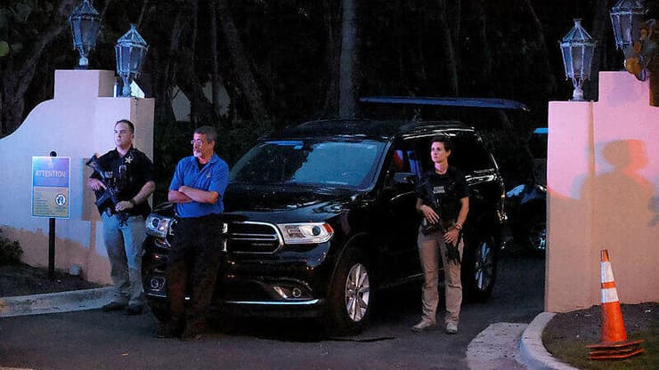 ניידת משטרה נשיא ארה"ב ל שעבר דונלנד טראמפ אחוזה מאר א-לאגו פלורידה