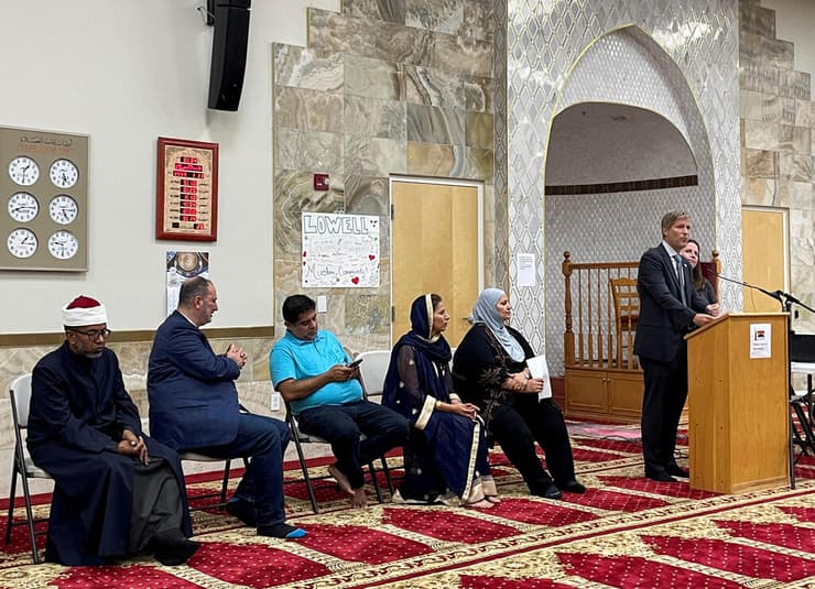 אירוע זיכרון בין-דתי לקורבנות מוסלמים שנרצחו בעיר אלבקרקי ניו מקסיקו 