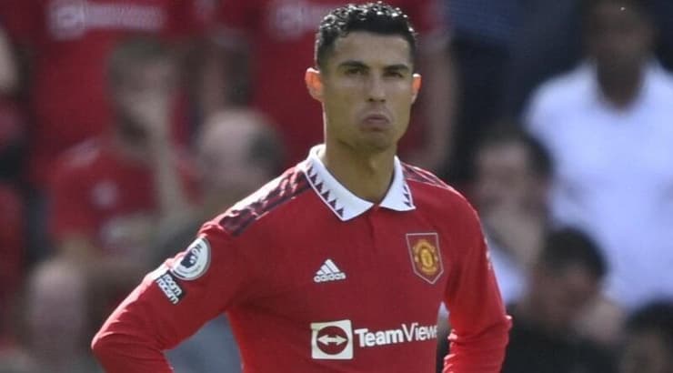 כריסטיאנו רונאלדו מאוכזב (רויטרס) כריסטיאנו רונאלדו מאוכזב