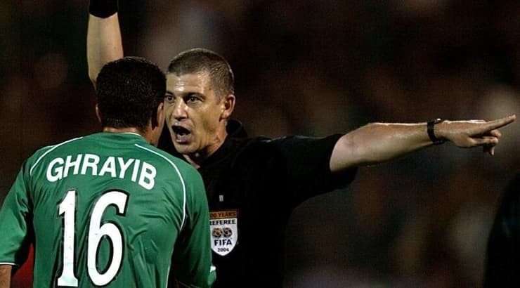 נג'ואן גרייב מורחק מול רוזנבורג