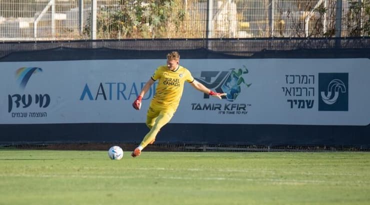 דניאל פרץ באימון