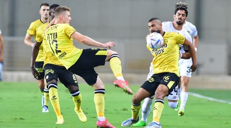 יובל שדה (חגי מיכאלי) יובל שדה