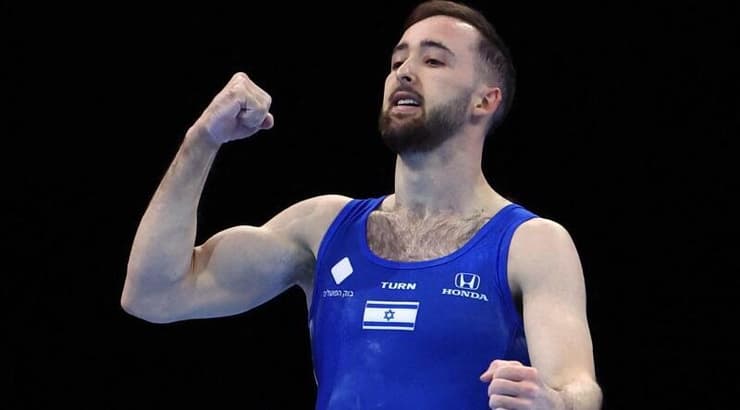 ארטיום דולגופיאט