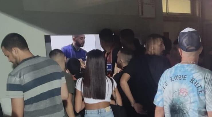 מזנון באצטדיון לוד (נעם אוחיון) מזנון באצטדיון לוד