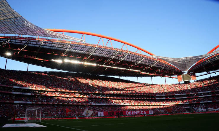 אצטדיון האור בנפיקה ליסבון 