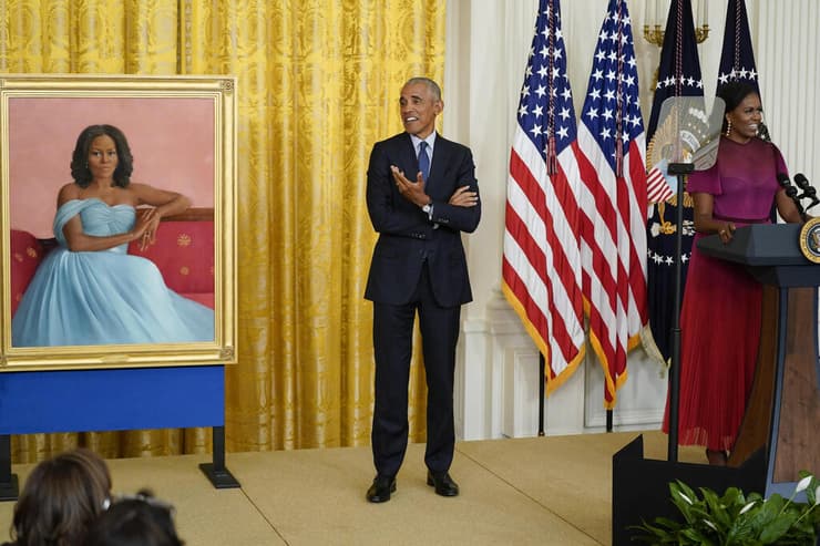 ברק ו מישל אובמה מבקרים בבית הלבן מתארחים אצל ג'ו ו ג'יל ביידן חשיפת דיוקנאות ארה"ב
