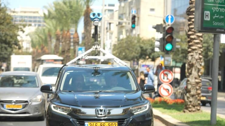המכונית של גוגל סטריט וויו בתל אביב