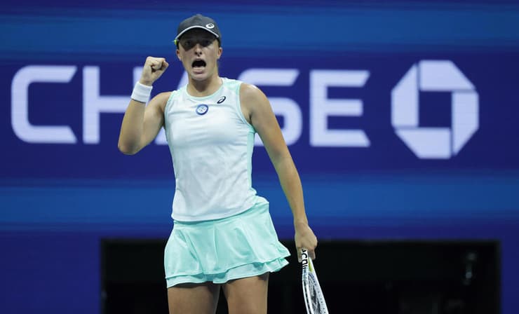 איגה שוויונטק