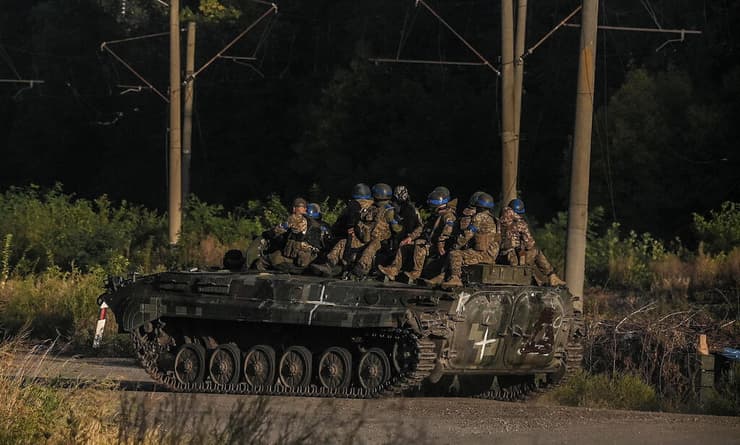 חיילים של צבא אוקראינה בחרקוב