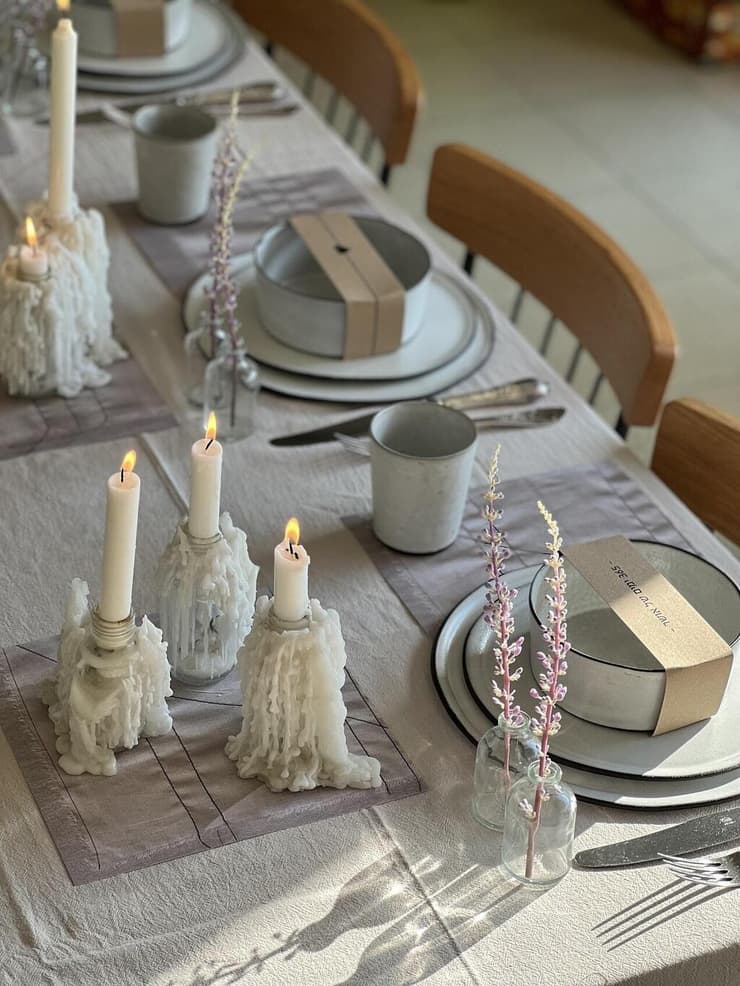 שולחן טבעי ונעים: ערכה לשולחן החג של דרור גולן ומשכית 