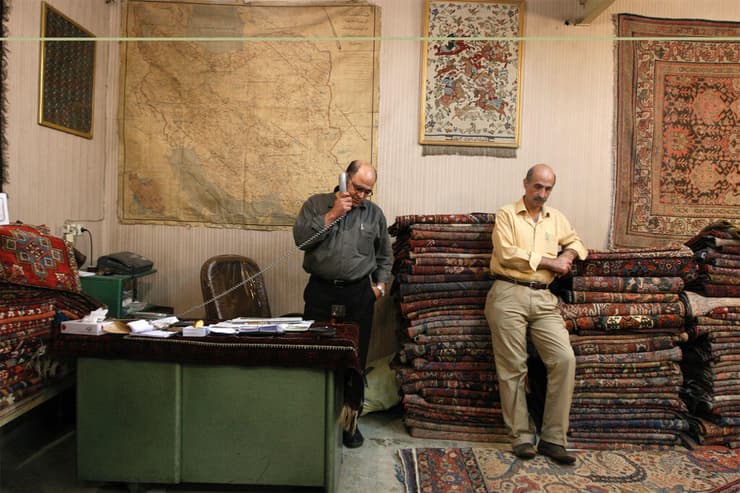 חנות שטיחים יהודית בבזאר הגדול בטהרן