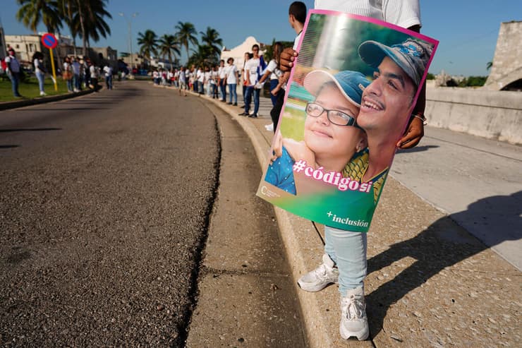 קובה משאל עם נישואים חד מיניים להט"ב הפגנה של תומכי מחנה ה כן ב הוואנה