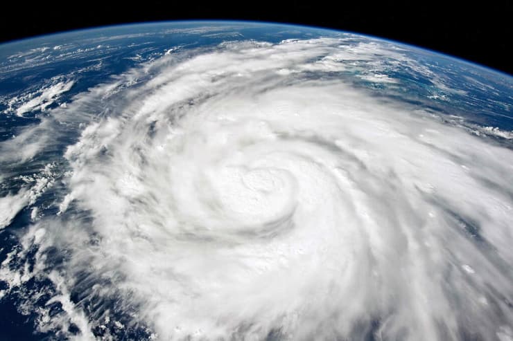 סופה הוריקן איאן בדרך ל פלורידה ארה"ב צילום לוויין