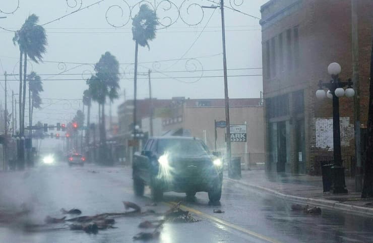 ארה"ב פלורידה הוריקן איאן ב טמפה הרס