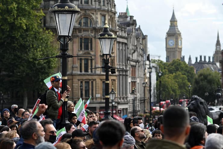 לונדון הפגנה הפגנת תמיכה בנשות איראן