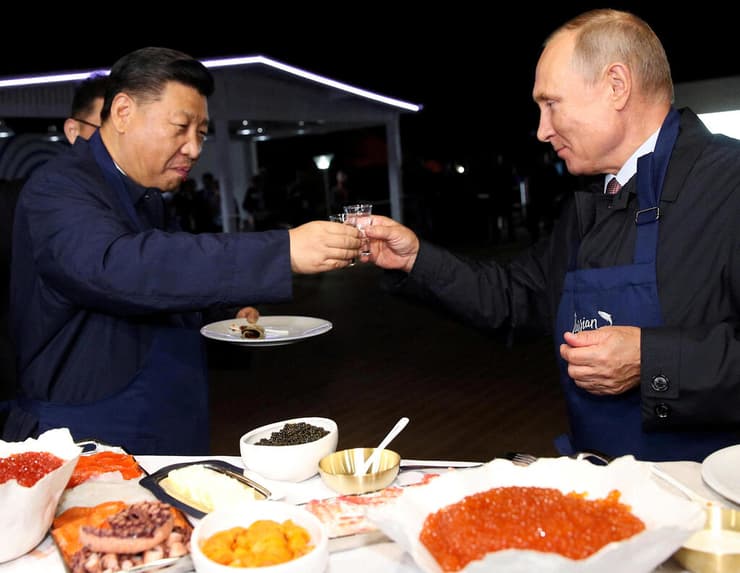 ארכיון 2018  ולדימיר פוטין נשיא רוסיה שי ג'ינפינג סין 