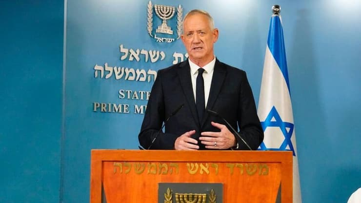 בני גנץ