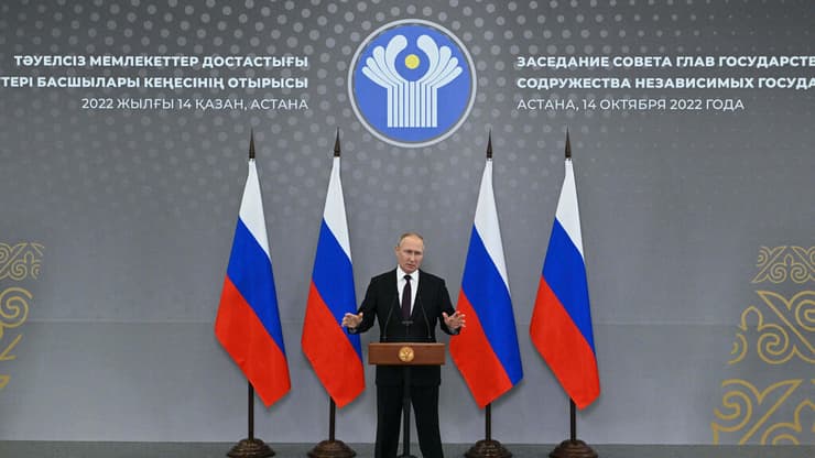 נשיא רוסיה ולדימיר פוטין מסיבת עיתונאים אסטנה קזחסטן