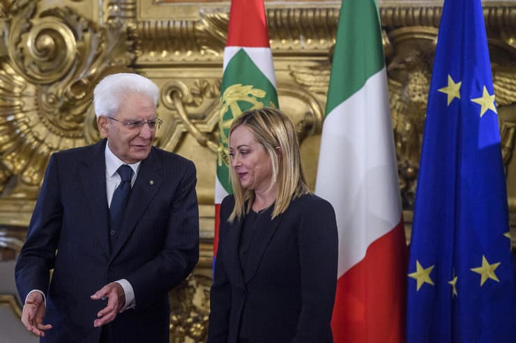 ראש ממשלת איטליה ג'ורג'ה מלוני טקס השבעה עם נשיא איטליה סרג'ו מטרלה