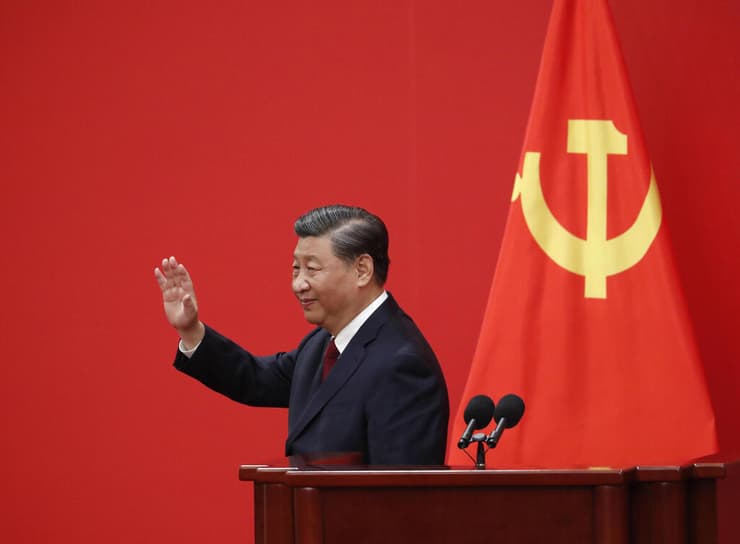 נשיא סין שי ג'ינפינג ממשיך ל כהונה שלישית