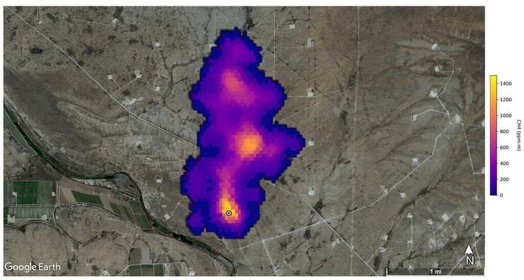 תמונה זו מציגה פלומת מתאן באורך 3.3 ק"מ ש-EMIT זיהתה דרומית-מזרחית לקרלסבד שבניו מקסיקו