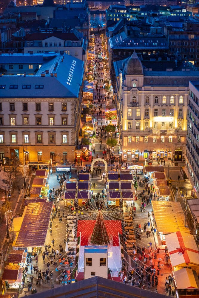 שוק חג המולד בבודפשט