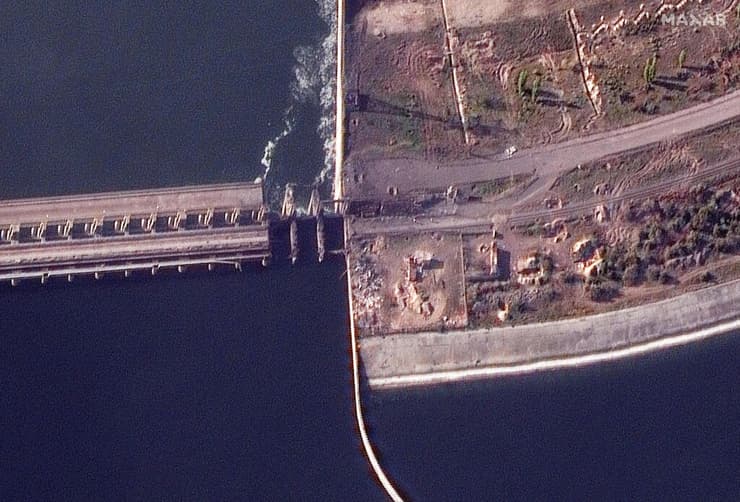 צילום לווין סכר נובה קחובקה ב חרסון אוקראינה