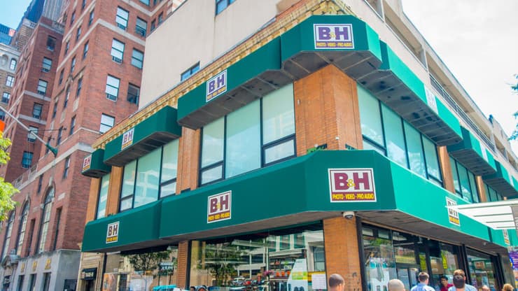חנות B&H בניו יורק