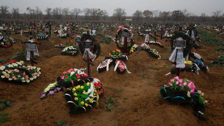 חרסון אוקראינה בית קברות ל הרוגים מלחמה