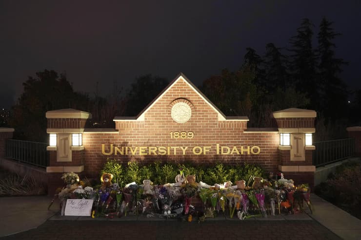 אוניברסיטת איידהו זרים לזכר ה סטודנטיות שנרצחו 