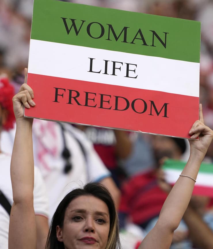 אנגליה נגד איראן מונדיאל קטאר על רקע ה מחאה