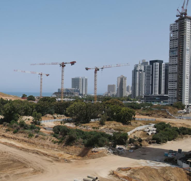    ‎הוצאת היתר בנייה בישראל היא תהליך מסובך יקר וארוך בנייה חדשה בבת ים