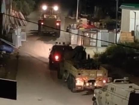 תיעוד: מחבלים יורים על כוחות צה''ל וחוסמים את הכבישים במחנה הפליטים בג'נין